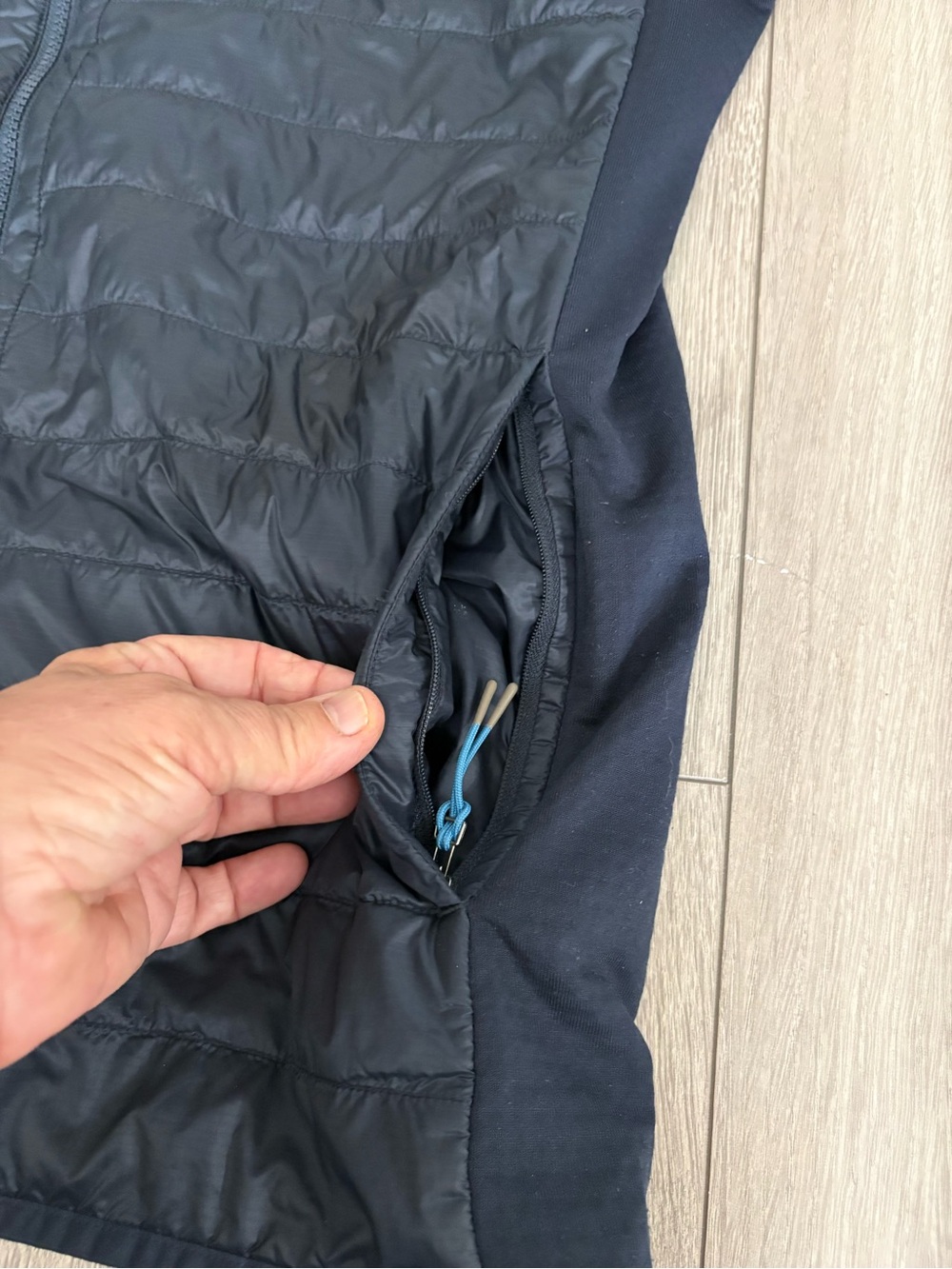 Cotopaxi Capa Hybrid Insulated navy Blue Men's Size Large - Picture 6 of 9